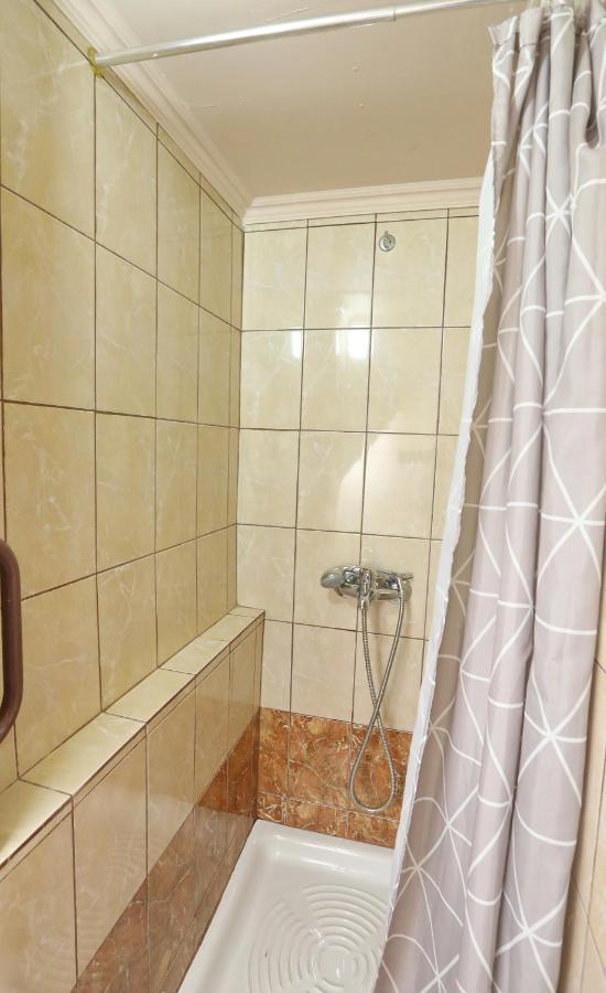 Niki'S Apartement Kavala Exterior photo